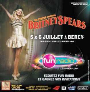Foto: Proposta di vendita Biglietto da concerti CIRCUS TOUR STARRING BRITNEY SPEARS : 4 JUILLET - PALAIS OMNISPORT DE BERCY A PARIS