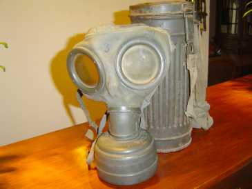 Foto: Proposta di vendita Medaglia / idistintiva / oggetto militara MASQUE A GAZ - Tra il 1939 ed il 1945
