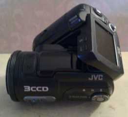 Foto: Proposta di vendita Videocamera JVC EVERIO 3 CCD GZ-CM500E ET ACCESSOIRES - CAMESCOPE JVC EVERIO 3 CCD GZ-CM500E ET ACCESSOIRE