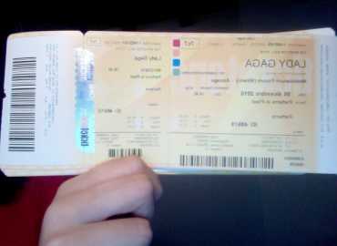 Foto: Proposta di vendita Biglietti di concerti CONCERTO LADY GAGA  IL 5/12 - MEDIOLANUM (MILANO)