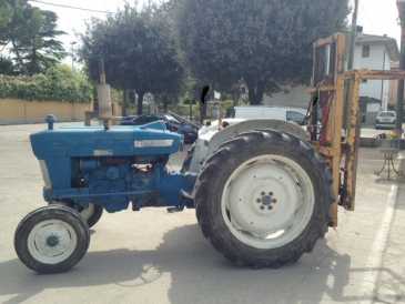 Foto: Proposta di vendita Macchine agricola FORD - 4000