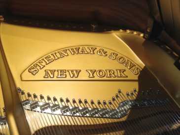 Foto: Proposta di vendita Pianoforte a coda STEINWAY & SONS - MODELLO D