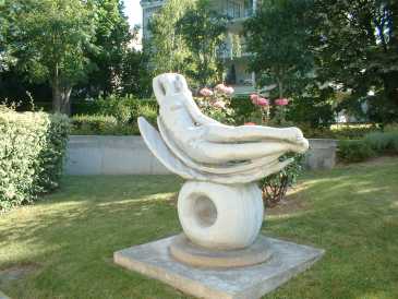 Foto: Proposta di vendita Statua Marmo - CRYSALIDE - Contemporaneo