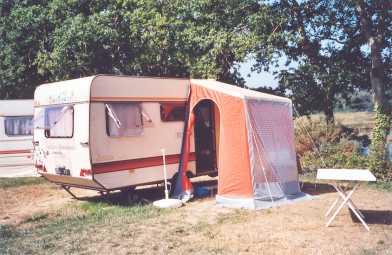 Foto: Proposta di vendita Caravan e rimorchio GRUAU - 1985