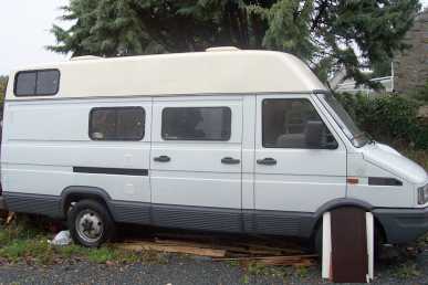 Foto: Proposta di vendita Macchine da campeggio / minibus IVECO - 35C8